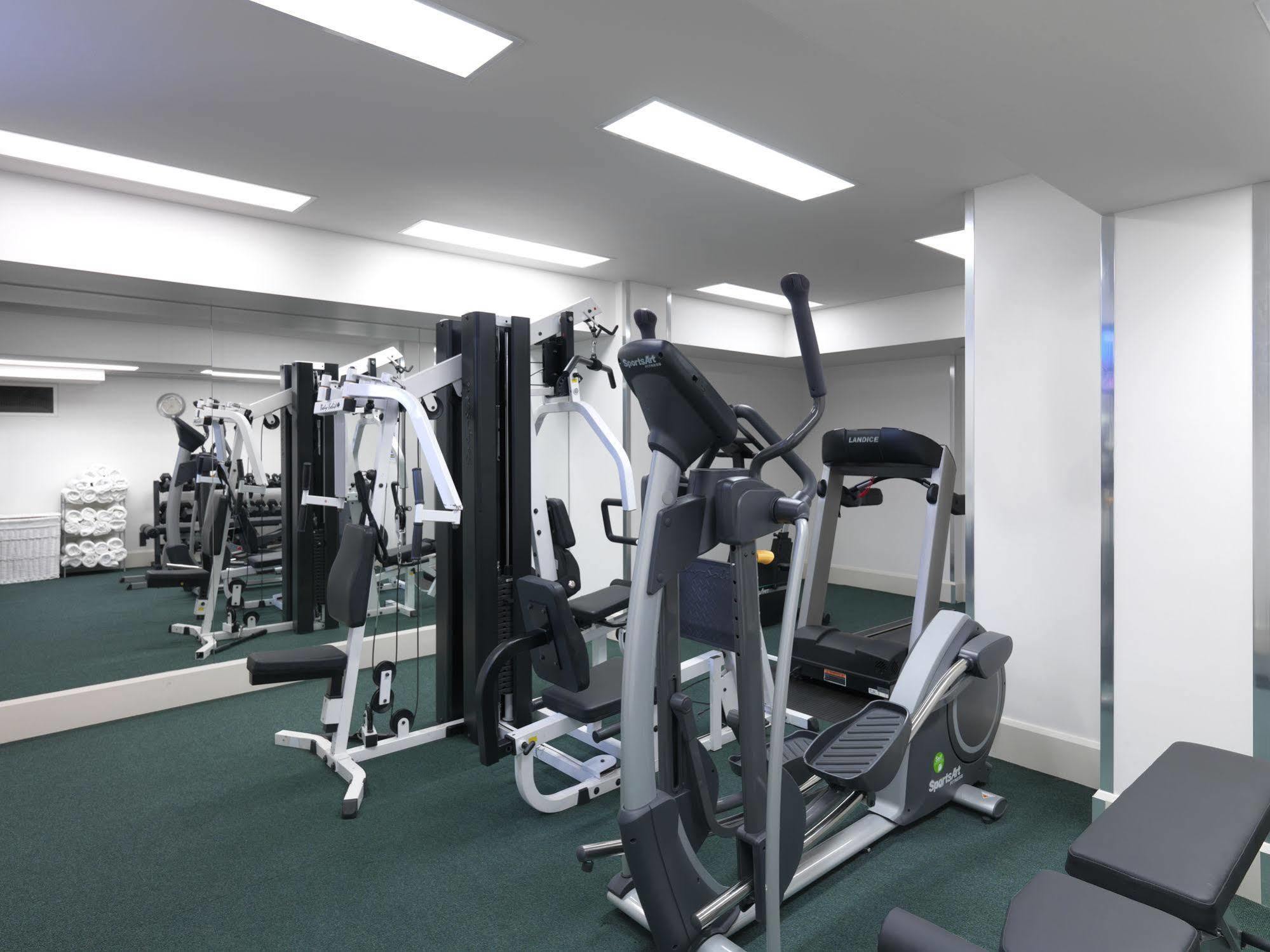 Adina Apartment Hotel Adelaide Treasury Εξωτερικό φωτογραφία